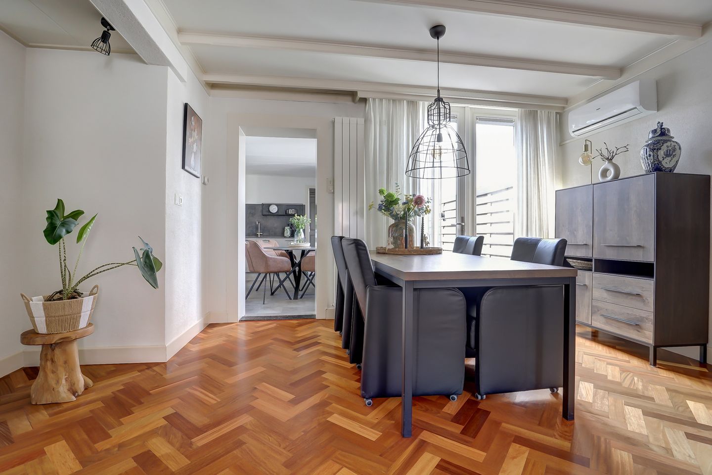 Photo 10 of Torenstraat 45