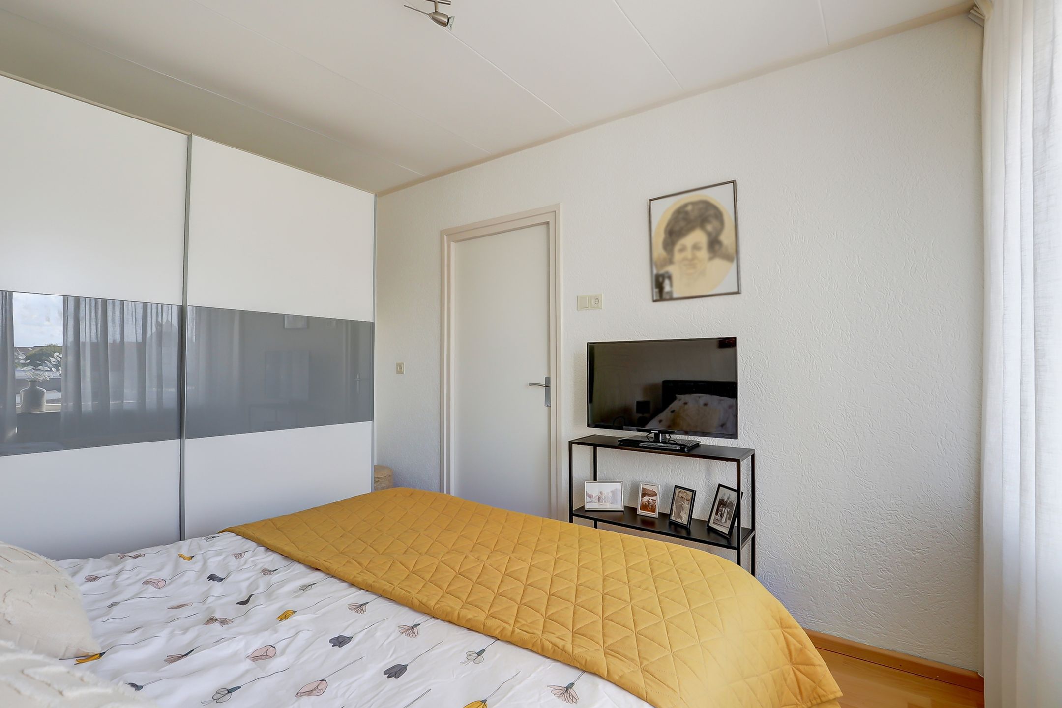 Photo 18 of Torenstraat 45