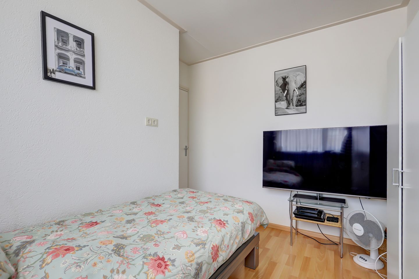 Photo 20 of Torenstraat 45