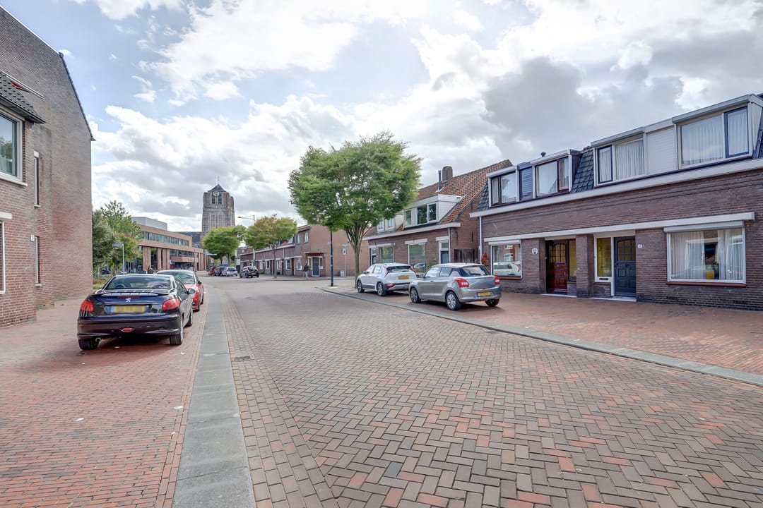 Photo 31 of Torenstraat 45