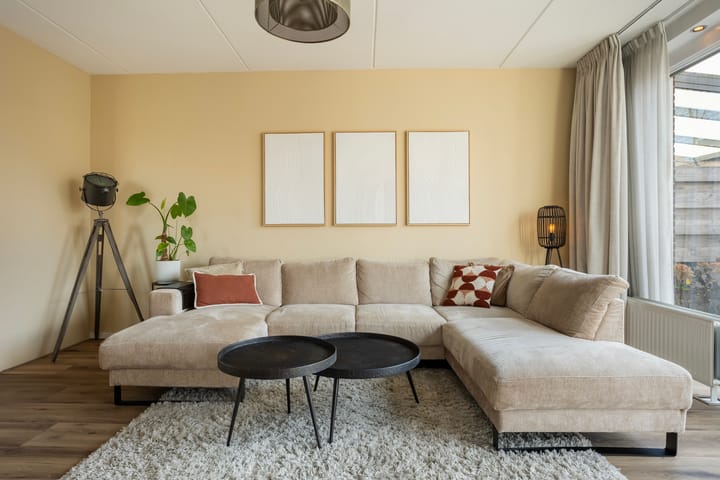 Photo 10 of Koningspage 48