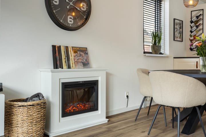 Photo 12 of Koningspage 48