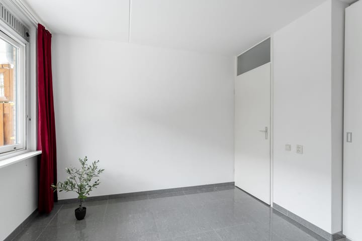 Photo 20 of Crooswijksestraat 124