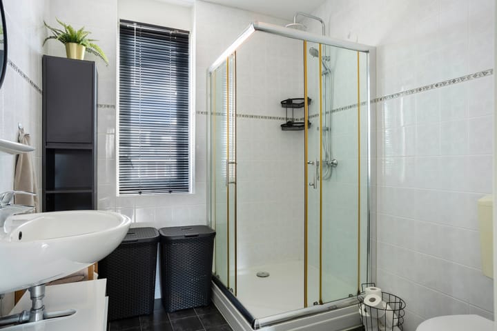 Photo 23 of Koningspage 48