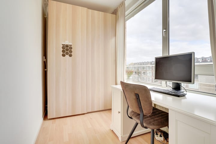 Photo 5 of Smaragdplein 38