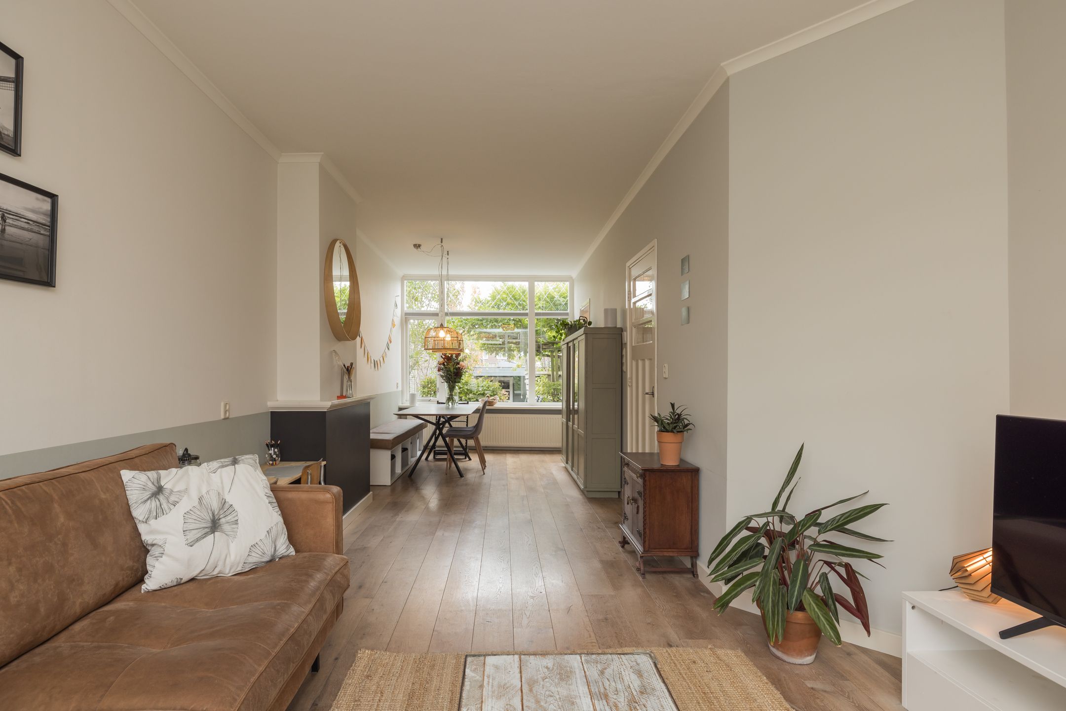 Foto 12 van Tulpenstraat 11