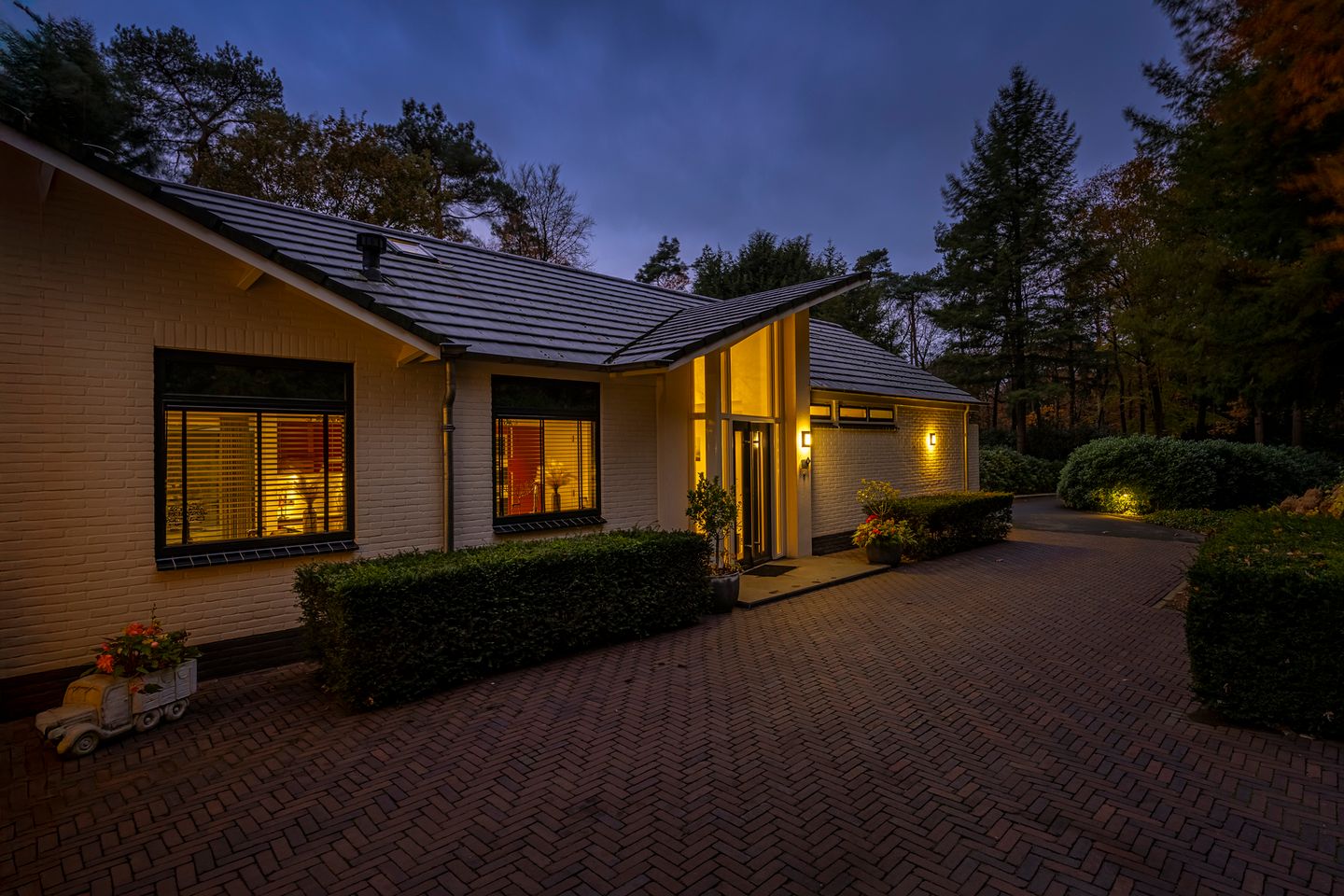 Photo 10 of Sparrenlaan 4