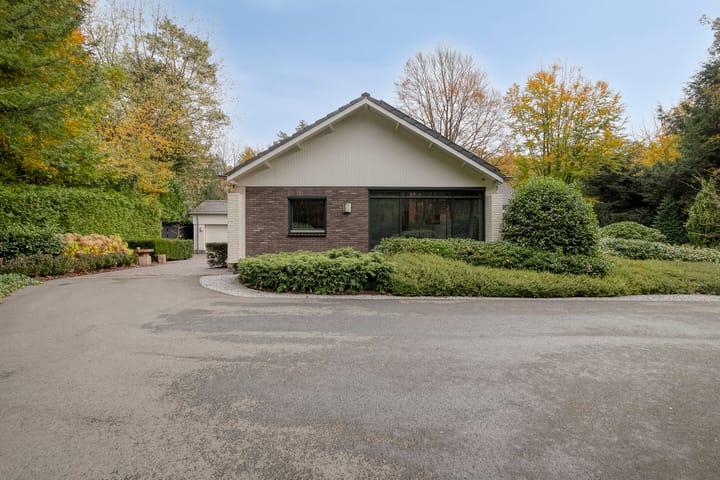 Foto 71 van Sparrenlaan 4