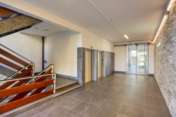 Foto 23 van Sint Annadal 17-D