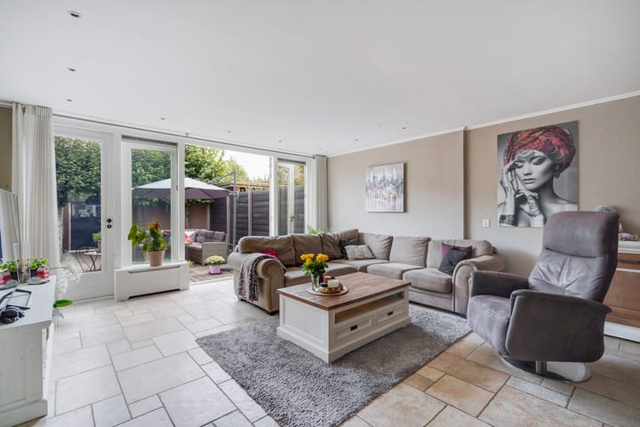 Foto 11 van Zilvermeeuw 22