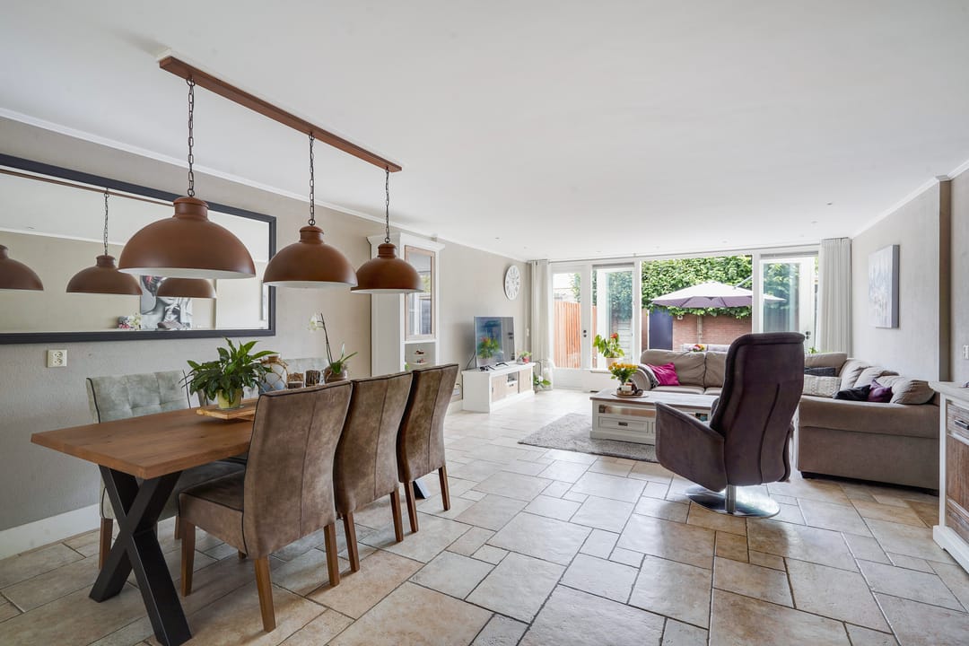 Foto 2 van Zilvermeeuw 22