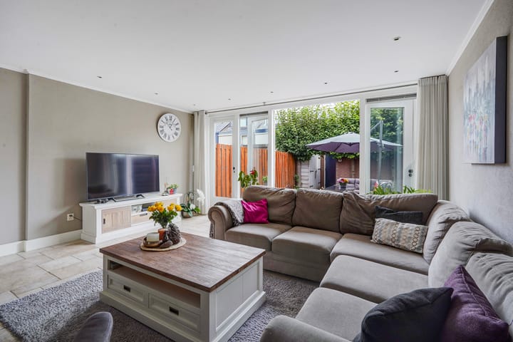 Foto 12 van Zilvermeeuw 22