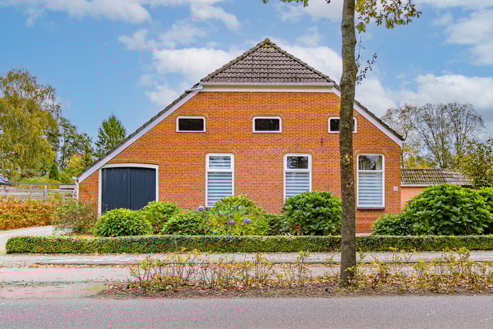 Photo 4 of Ter Apelkanaal Oost 35