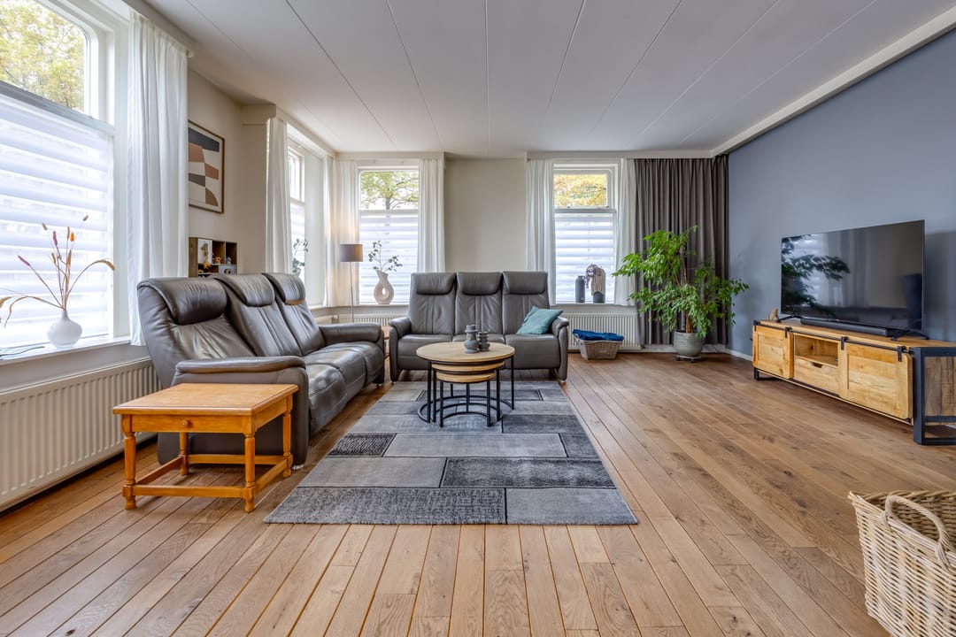 Photo 11 of Ter Apelkanaal Oost 35