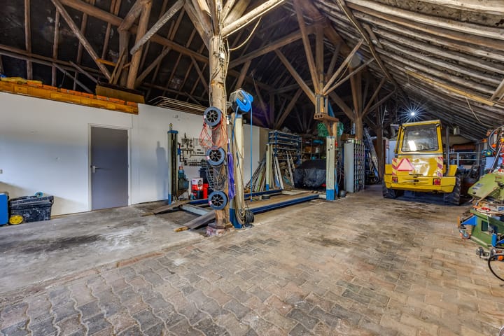 Photo 36 of Ter Apelkanaal Oost 35