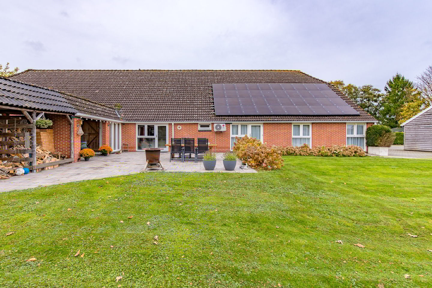 Photo 44 of Ter Apelkanaal Oost 35