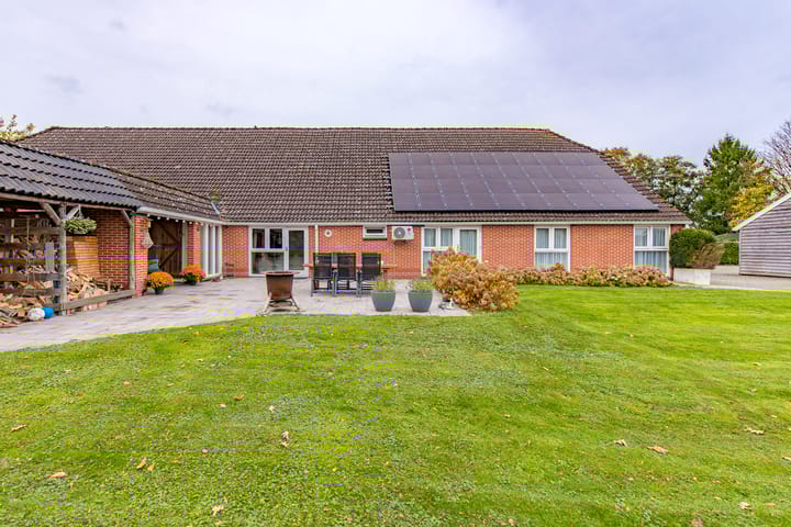 Photo 44 of Ter Apelkanaal Oost 35