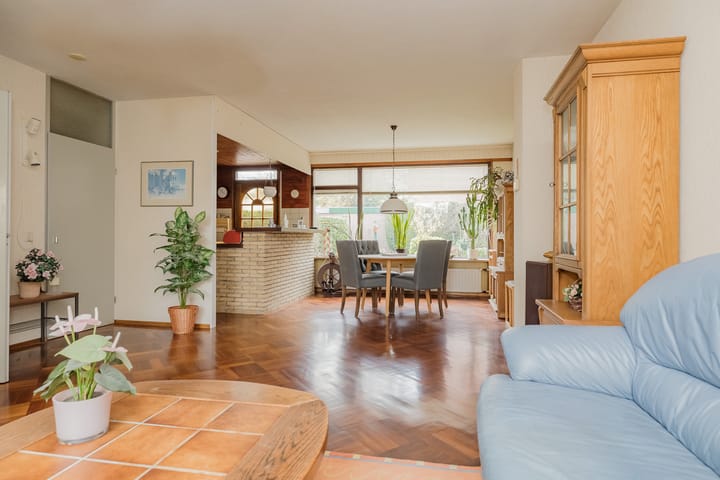 Foto 15 van De Merkis 25