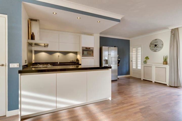 Photo 12 of Kerktorenstraat 68