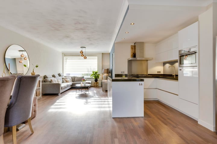 Photo 15 of Kerktorenstraat 68