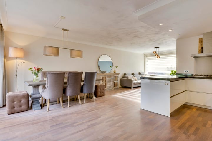 Photo 14 of Kerktorenstraat 68