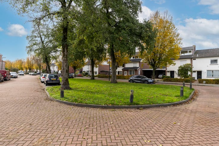 Photo 42 of Kerktorenstraat 68