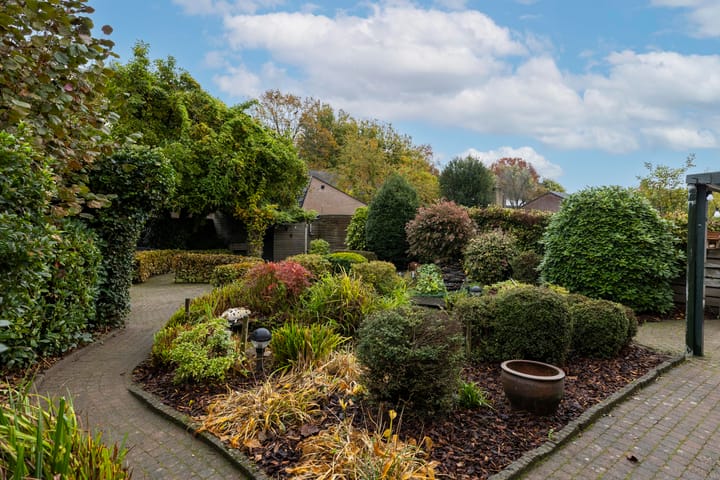 Photo 35 of Kerktorenstraat 68