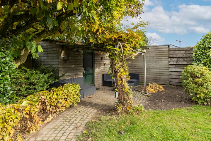 Photo 40 of Kerktorenstraat 68