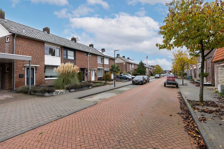 Photo 46 of Kerktorenstraat 68