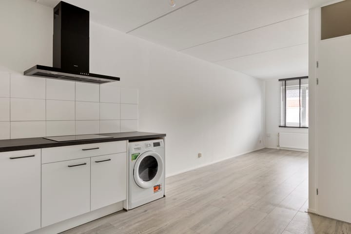 Photo 8 of Meelstraat 37-A