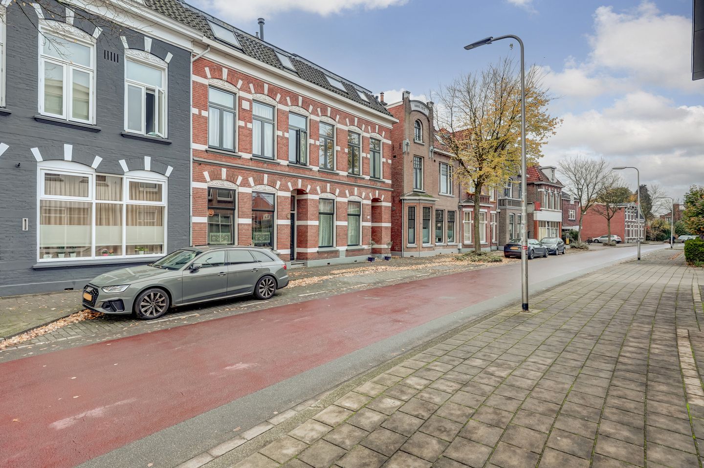 Photo 5 of Emmastraat 123