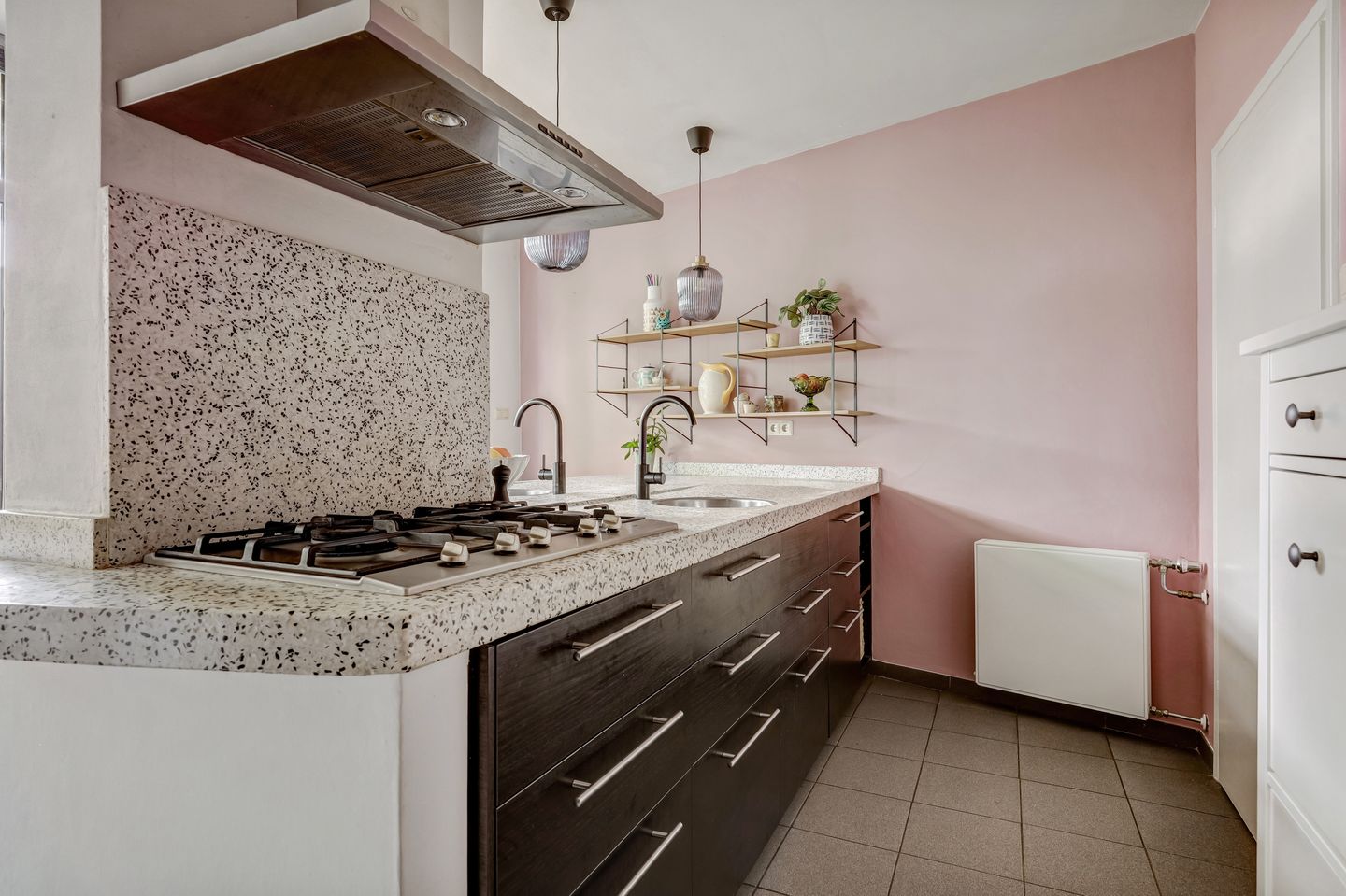 Photo 25 of Emmastraat 123