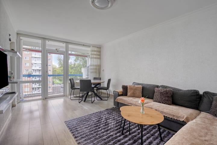 Foto 2 van Poelenburg 448