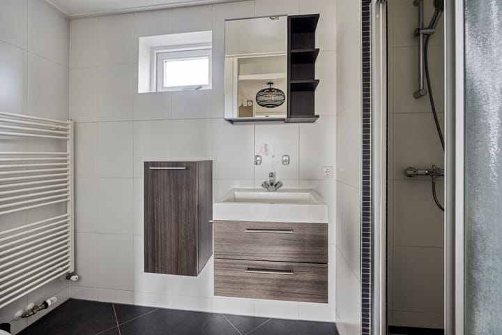 Foto 19 van Van Laarstraat 18