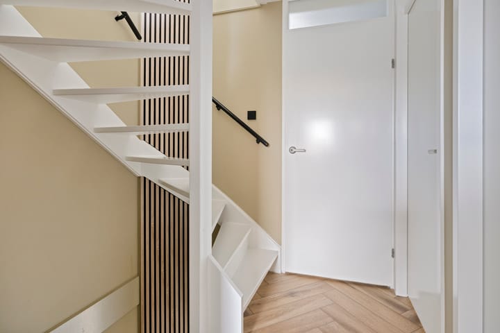 Foto 21 van Van Laarstraat 18