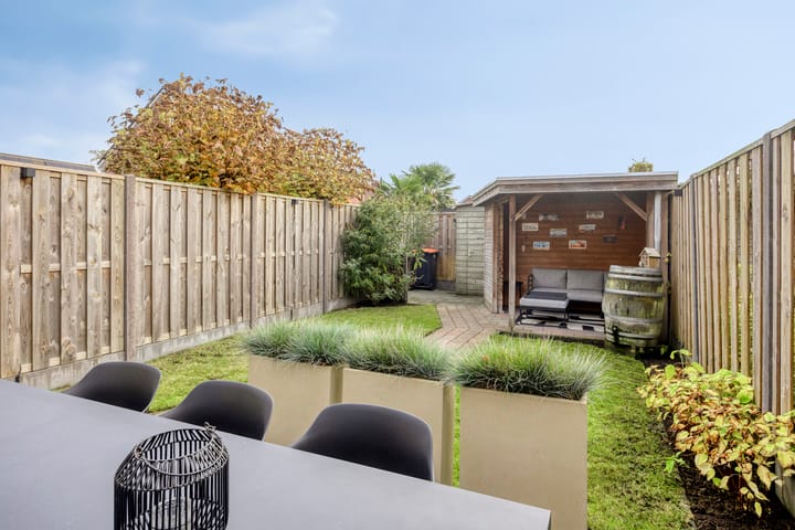 Foto 30 van Van Laarstraat 18