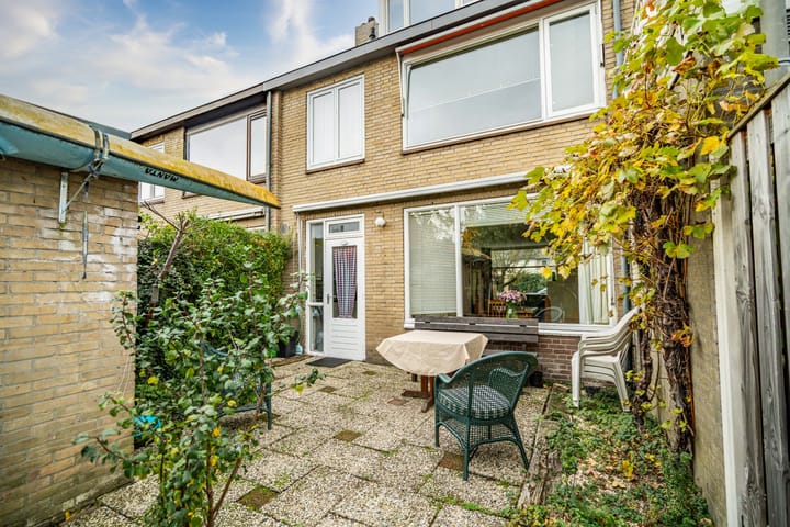 Photo 4 of Servatiusstraat 10