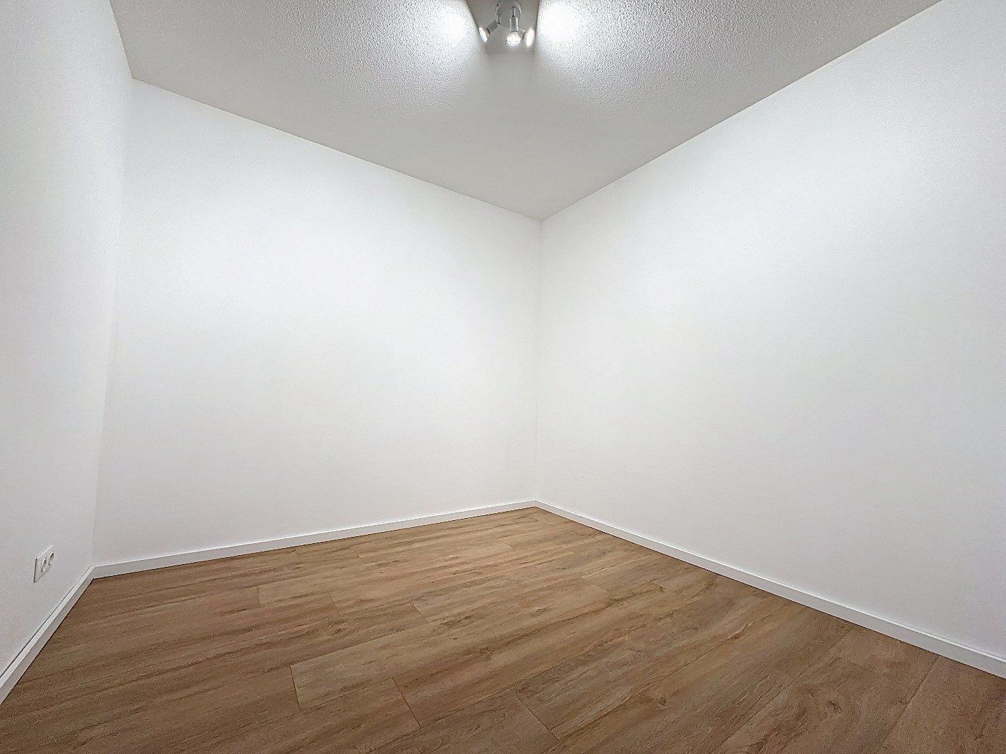 Foto 15 van Kaai 16-006