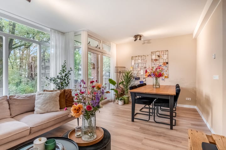 Photo 3 of Juliana van Stolberglaan 21