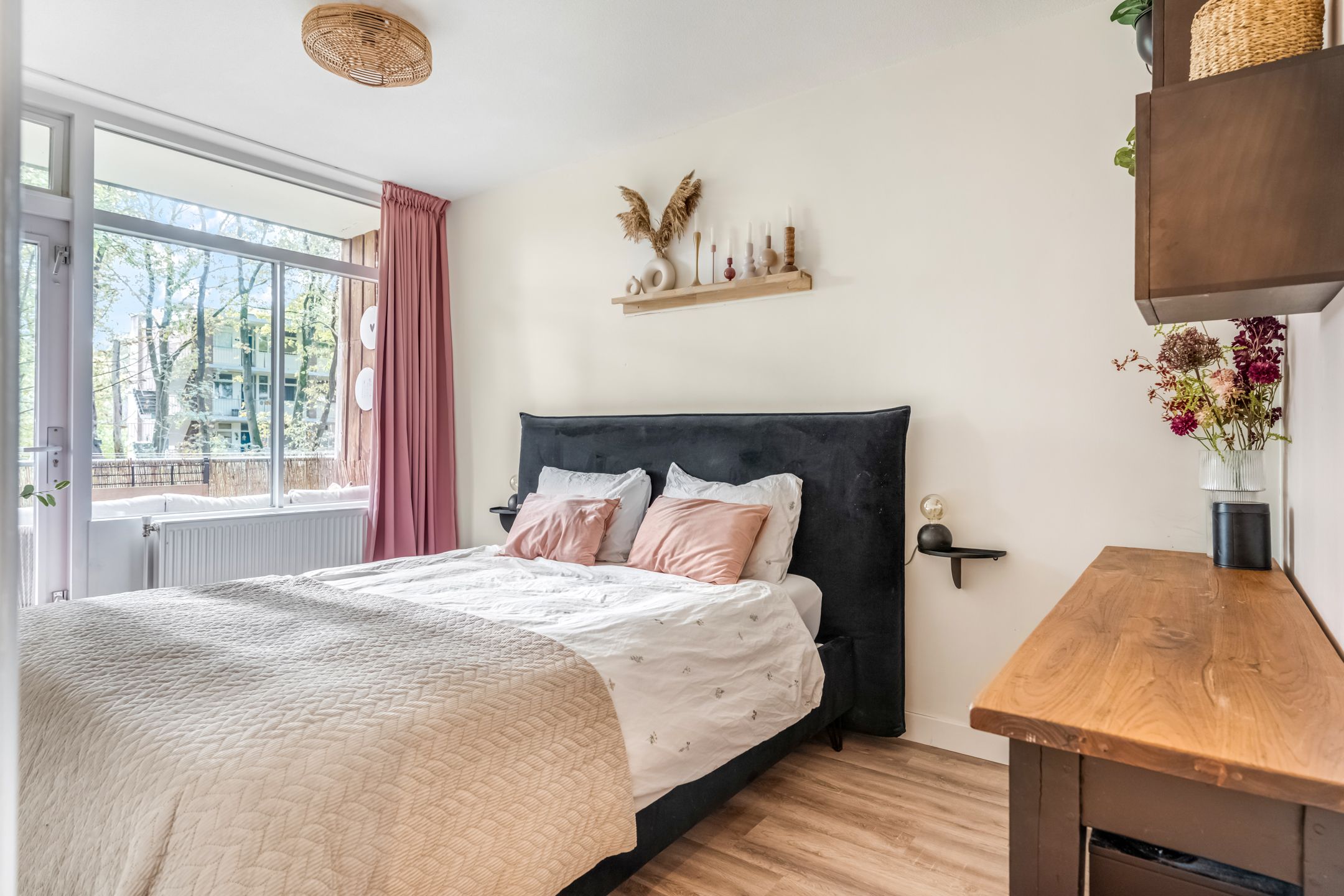 Photo 12 of Juliana van Stolberglaan 21