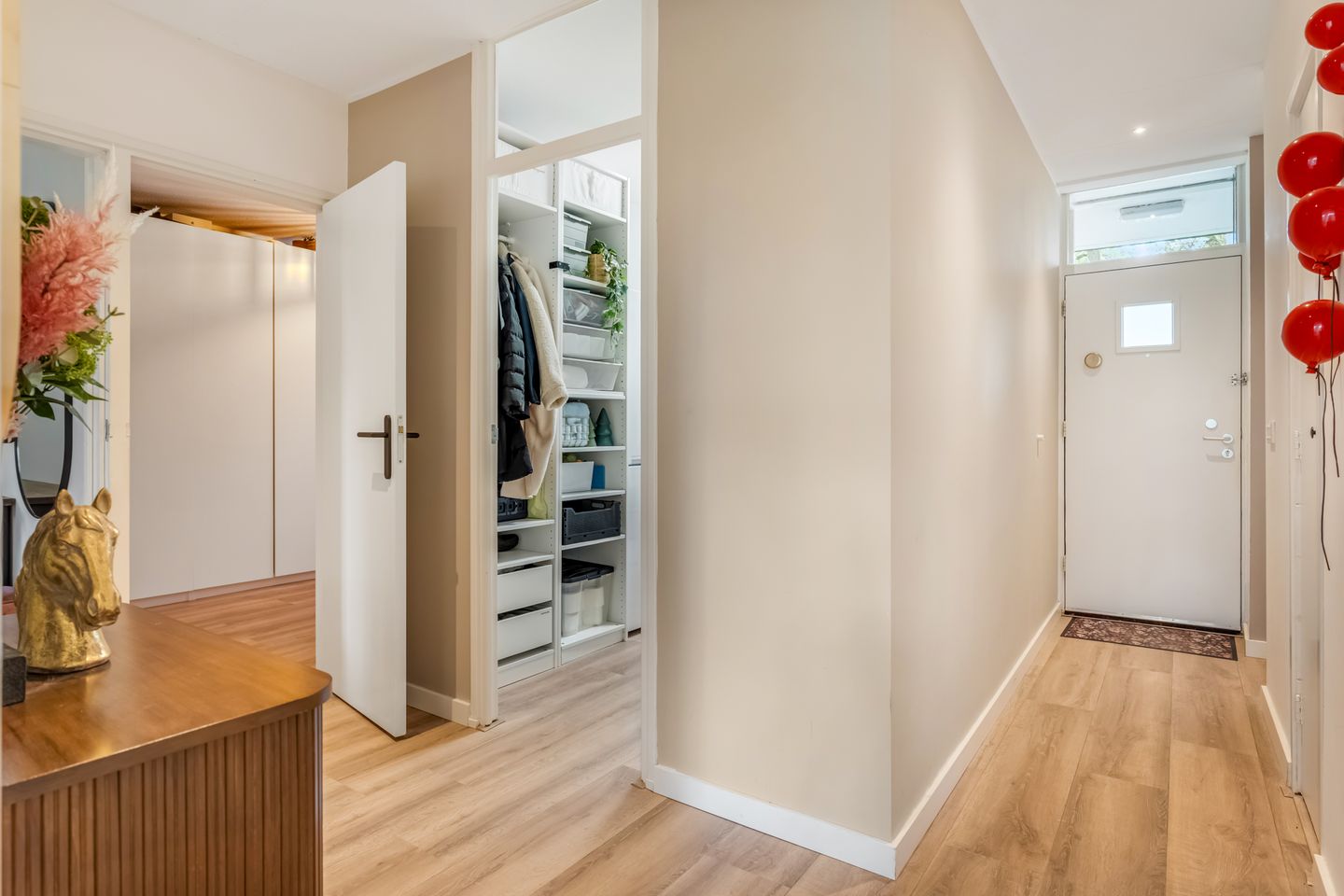 Photo 25 of Juliana van Stolberglaan 21