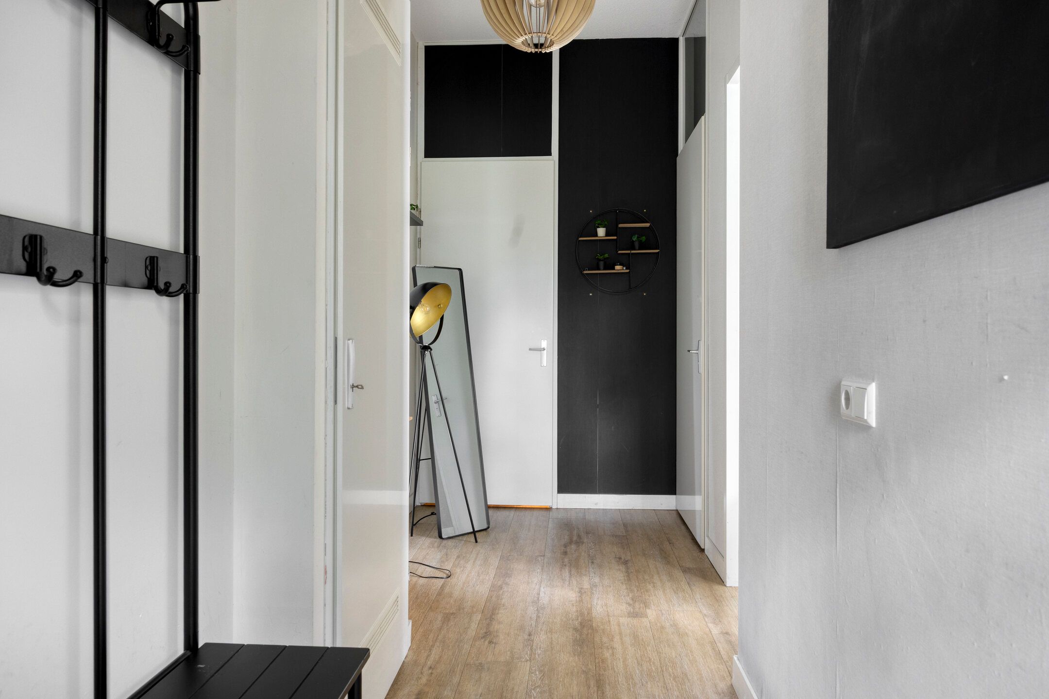 Foto 12 van Faas Wilkesstraat 6