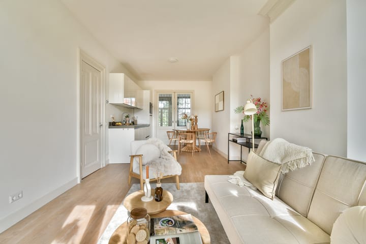 Photo 5 of Roelof Hartstraat 38-3