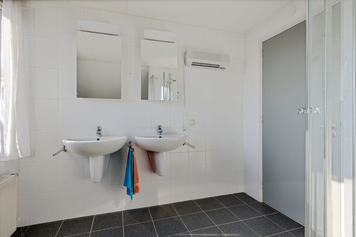 Foto 25 van Da. A.M.L. Frevelstraat 32