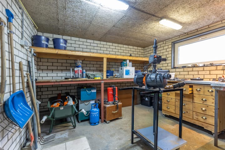 Photo 38 of Havenweg 4