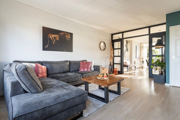 Photo 2 of Canterstins 26