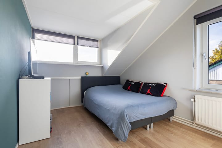 Photo 17 of Canterstins 26