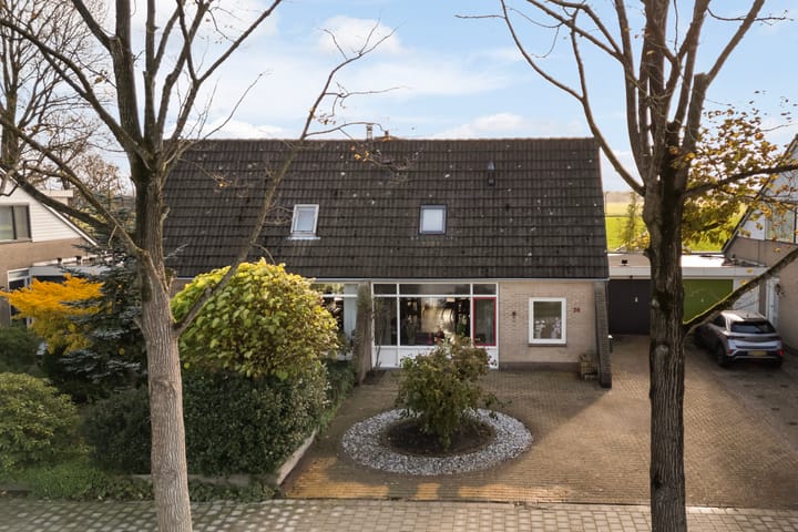 Photo 32 of Canterstins 26