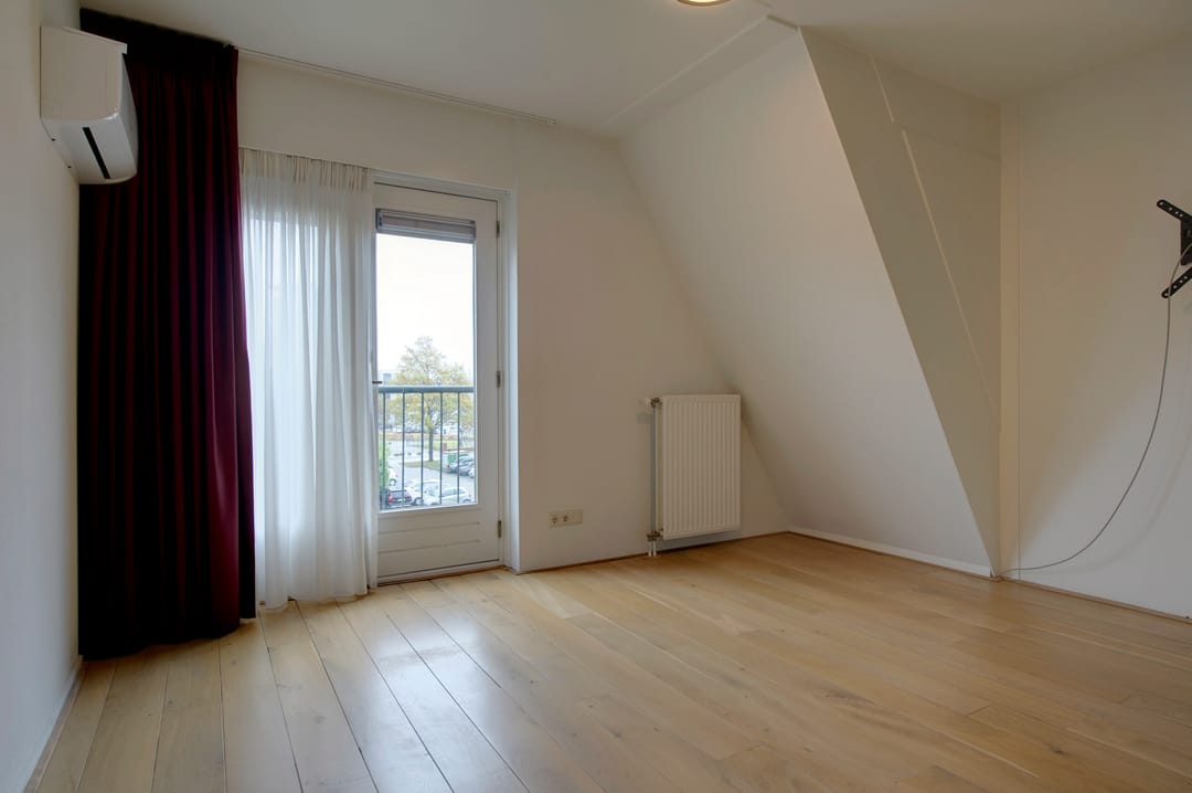 Photo 16 of Burgemeester Venemastraat 11-C4