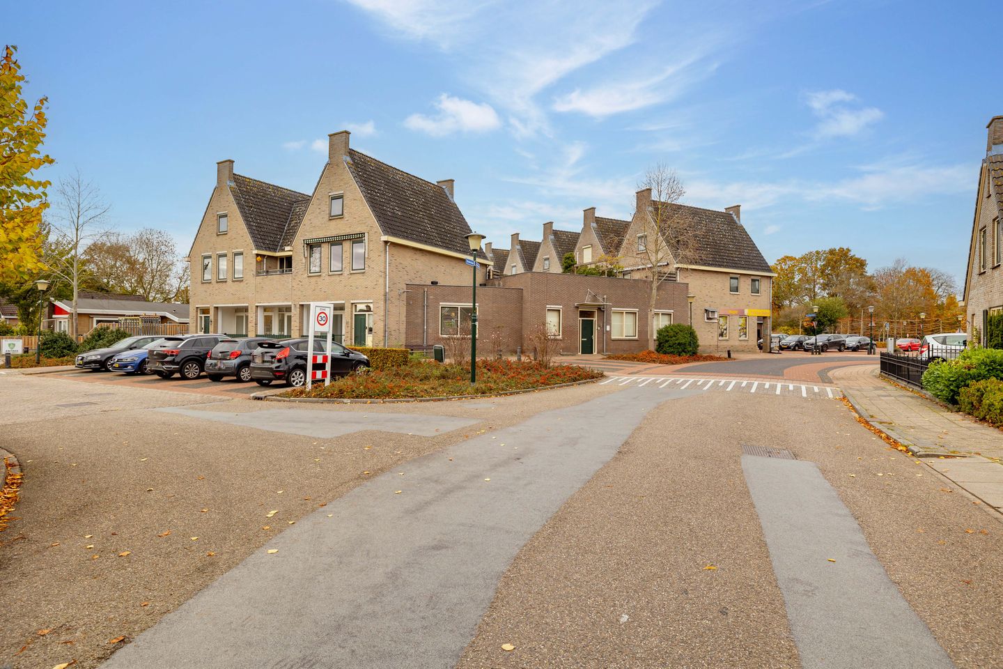 Photo 44 of Jupiterstraat 1-A001